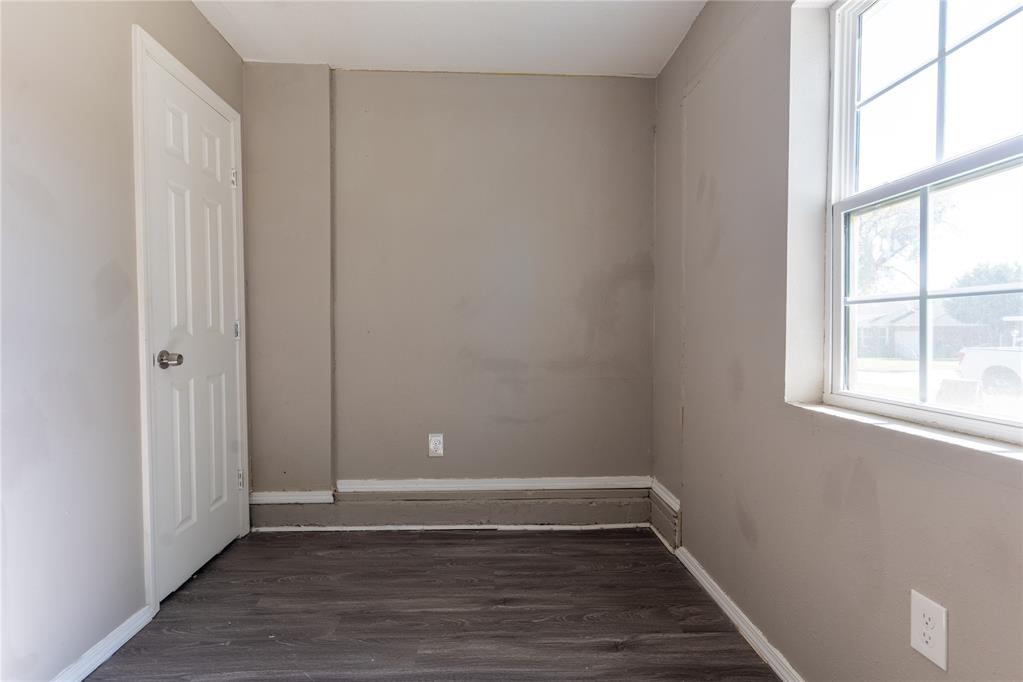 3129 Nw 41st Street Property Photo 17
