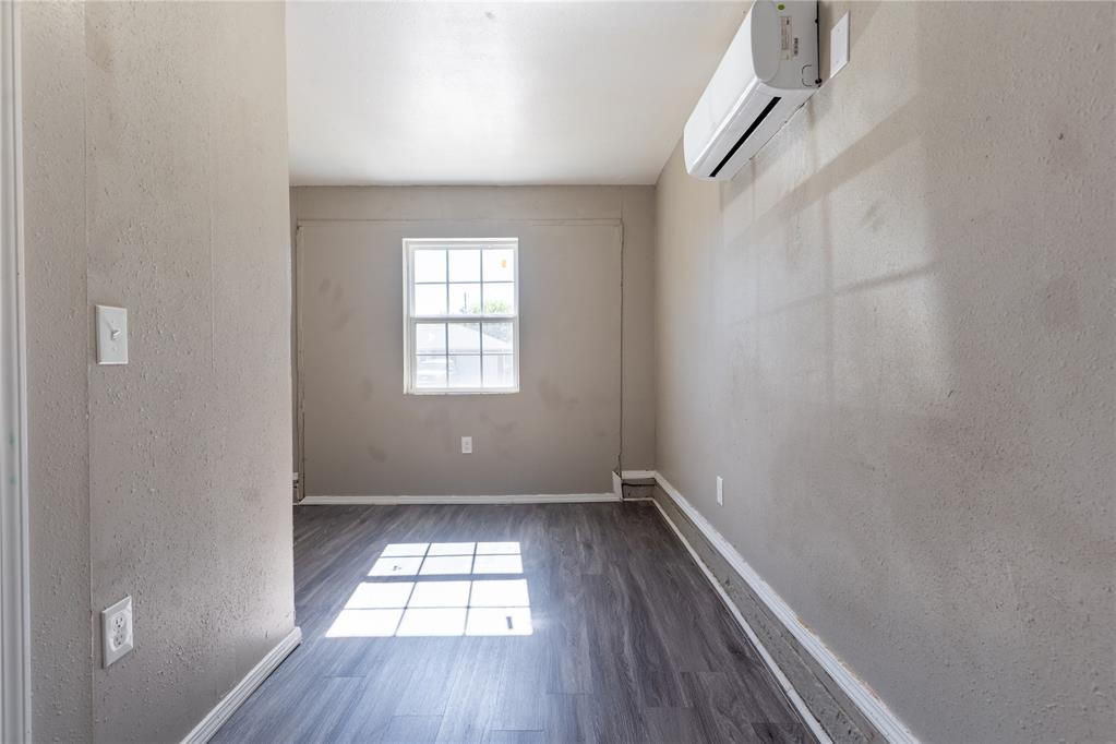 3129 Nw 41st Street Property Photo 18