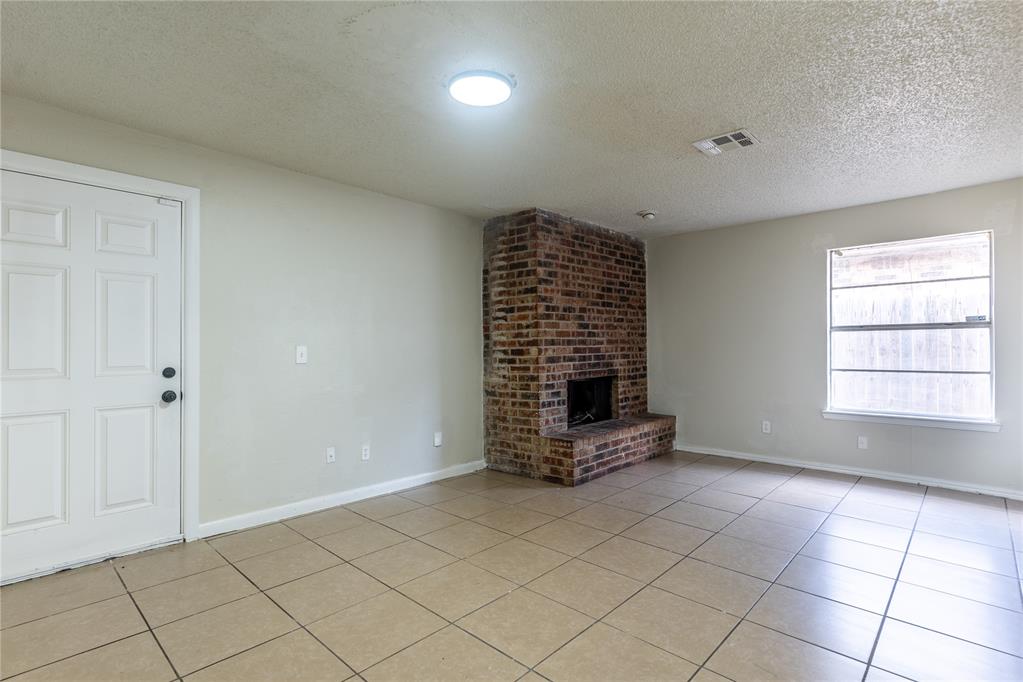 3317 Se 57th Street Property Photo 7