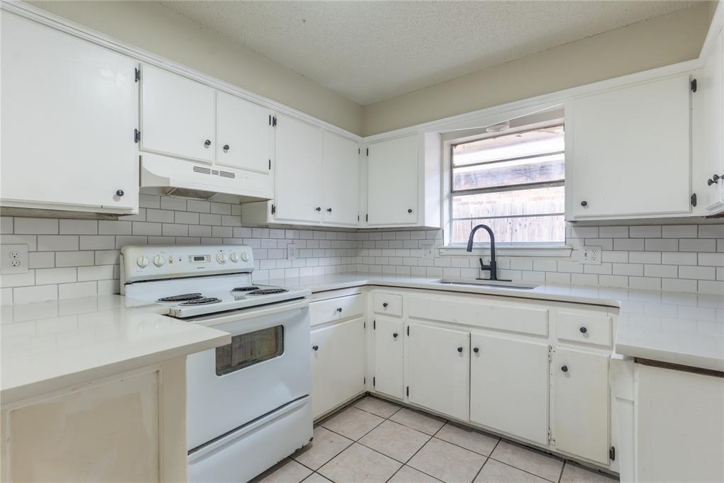 3317 Se 57th Street Property Photo 10