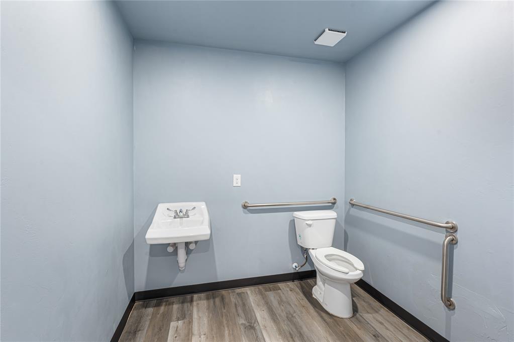 7612 Nw 79th Place Property Photo 19