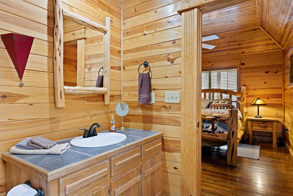 68 Eg Lane Property Photo 19