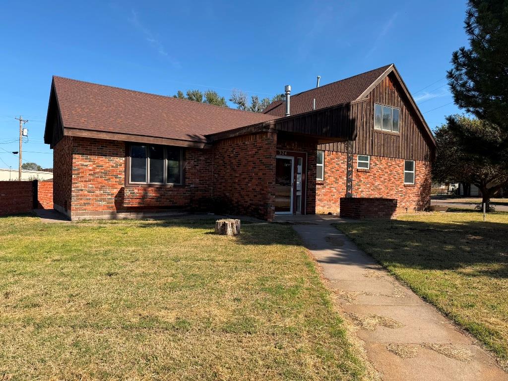 324 Avenue N Property Photo 1