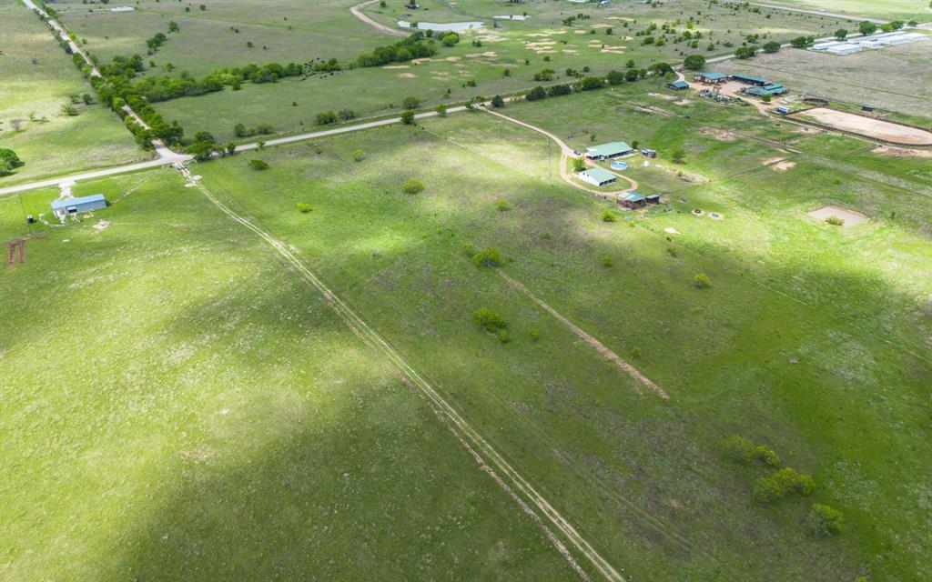 Loves Valley Road Property Photo 15