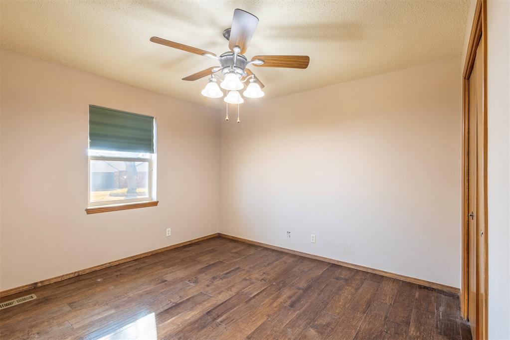 309 Connie Drive Property Photo 14
