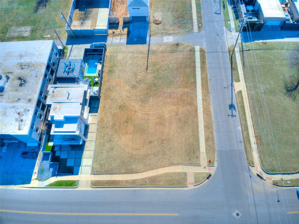 528 Nw 8th Street Property Photo 5