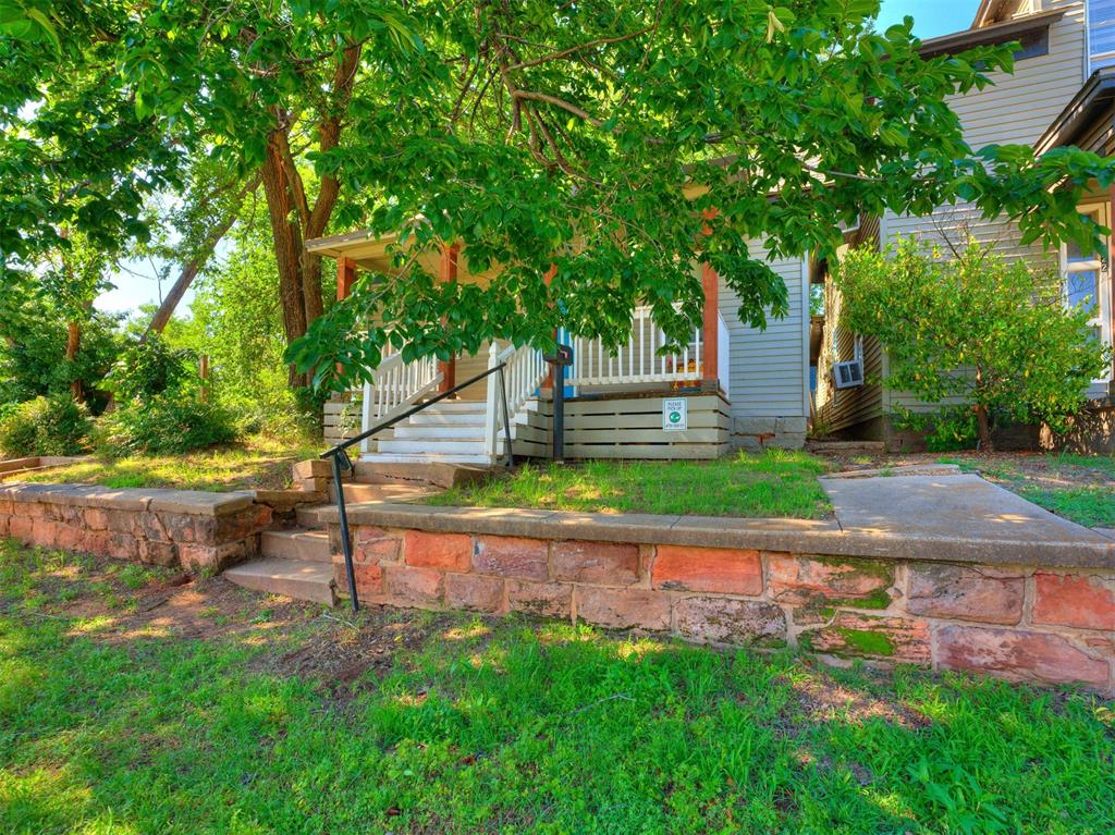 220 E Springer Avenue Property Photo 8