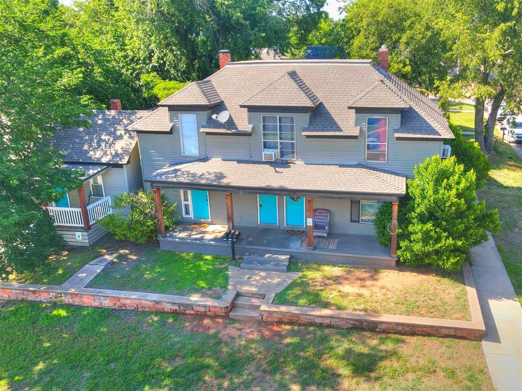 220 E Springer Avenue Property Photo 11