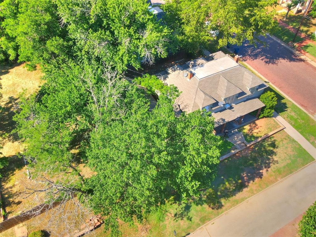 220 E Springer Avenue Property Photo 14
