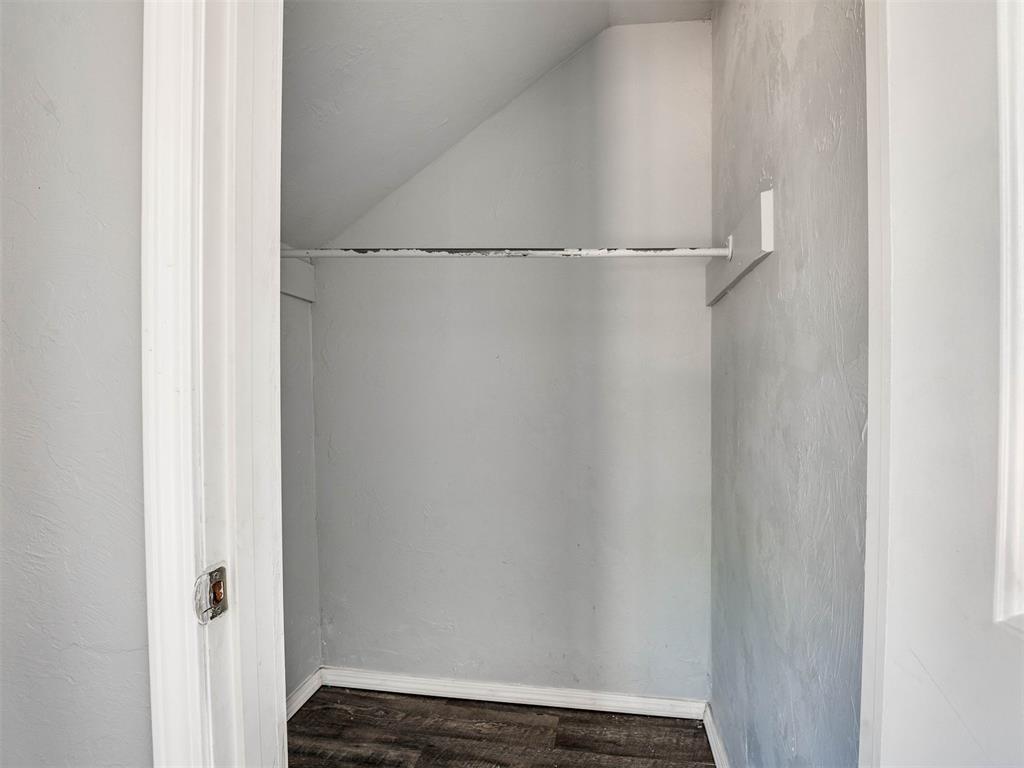 220 E Springer Avenue Property Photo 37