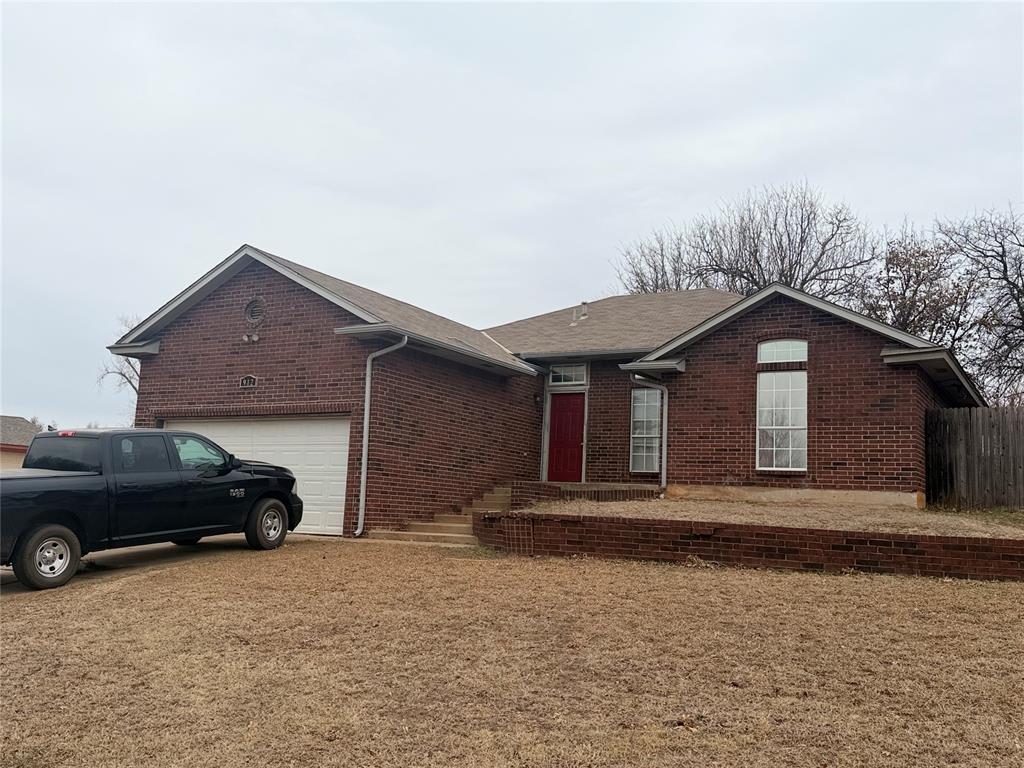 912 Willis Way Property Photo 1