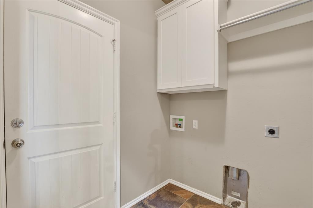 3433 Nw 164th Terrace Property Photo 14