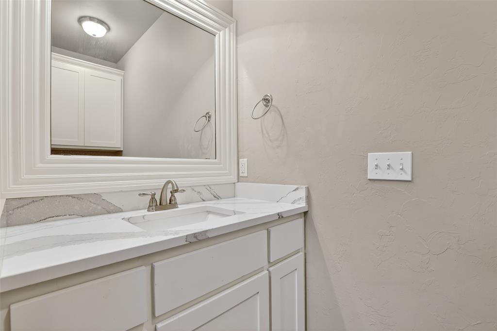 3433 Nw 164th Terrace Property Photo 21