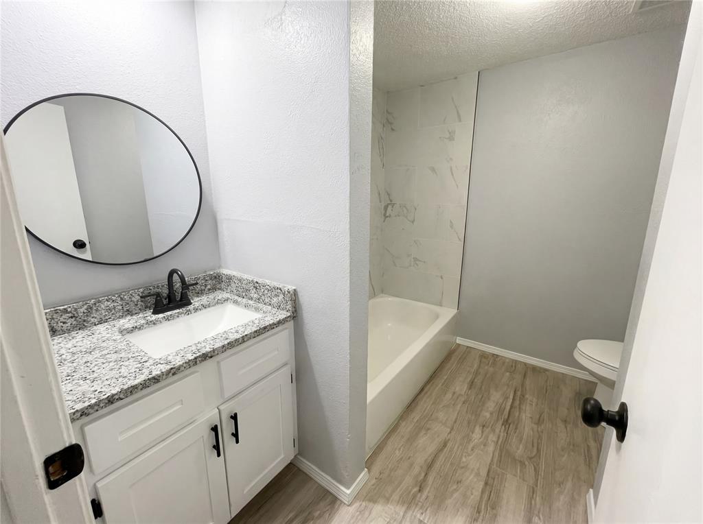 6020 Nw Expressway Property Photo 14