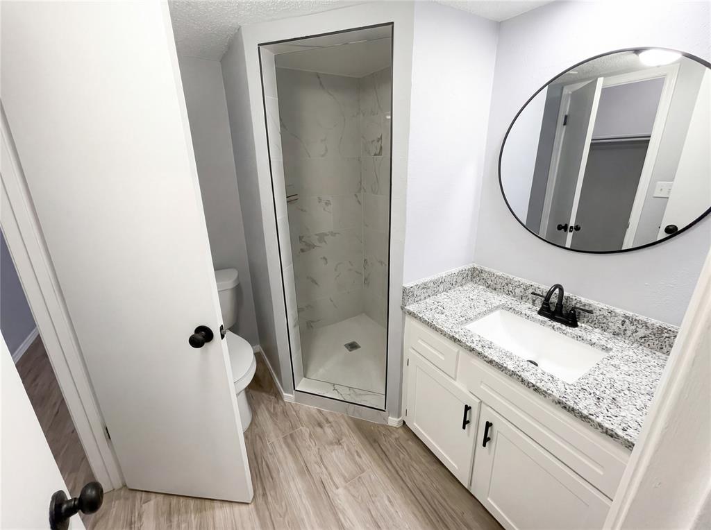 6020 Nw Expressway Property Photo 16