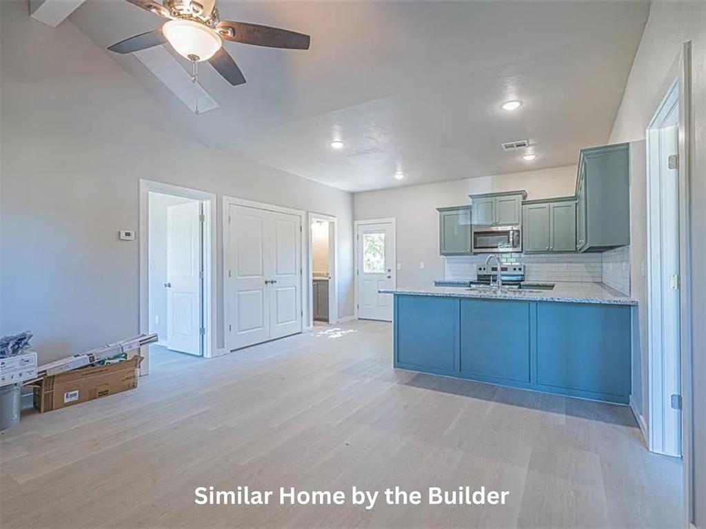 414 N Aydelotte Property Photo 4