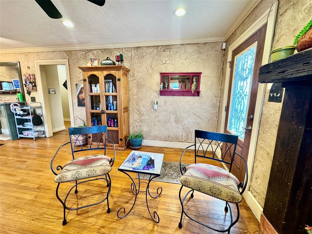1510 W Gore Boulevard Property Photo 34
