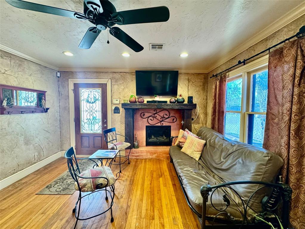 1510 W Gore Boulevard Property Photo 36