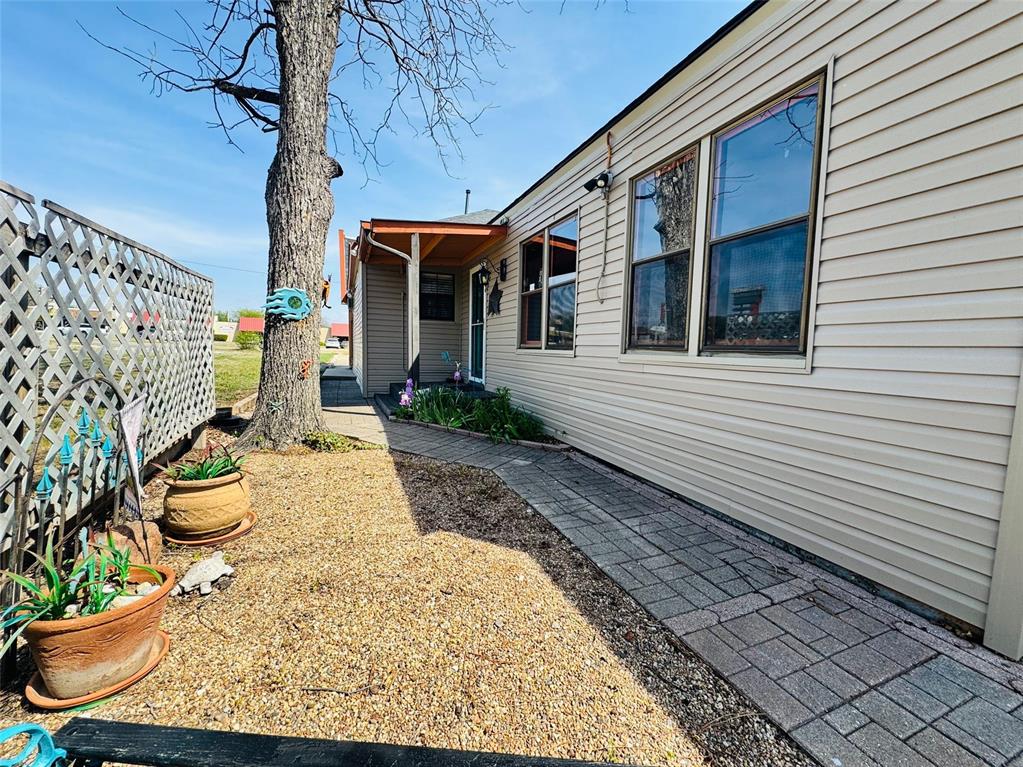 1510 W Gore Boulevard Property Photo 43