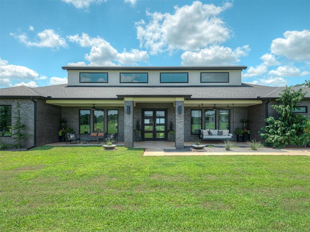 13275 N Harrah Road Property Photo 3