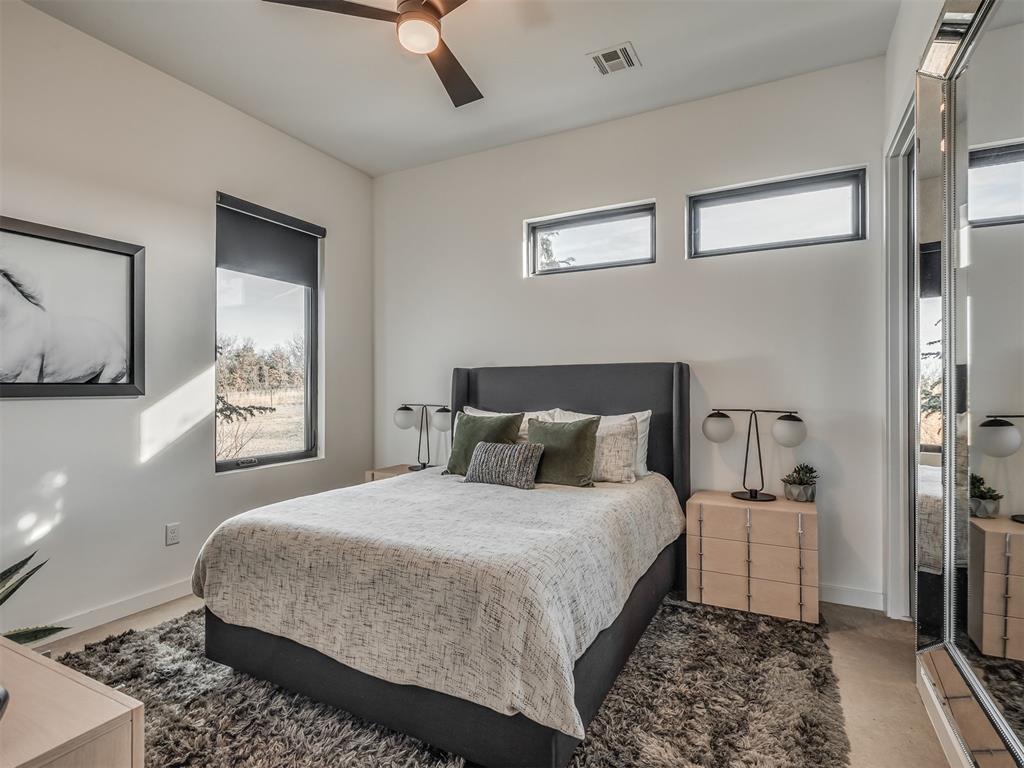 13275 N Harrah Road Property Photo 17