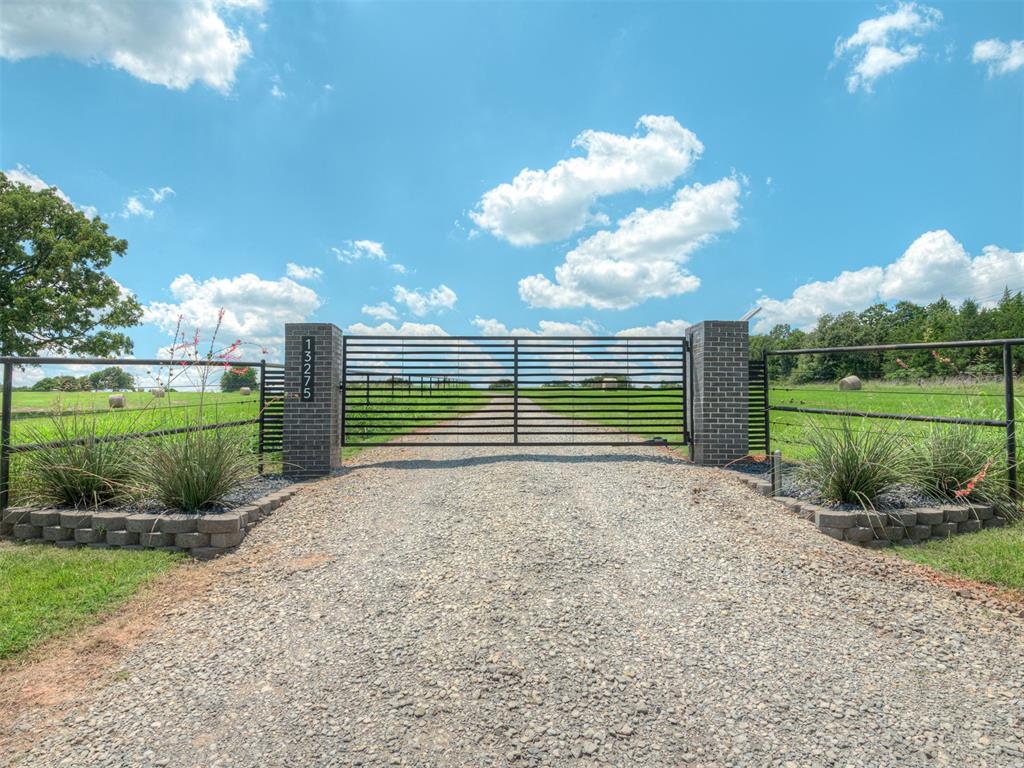 13275 N Harrah Road Property Photo 40