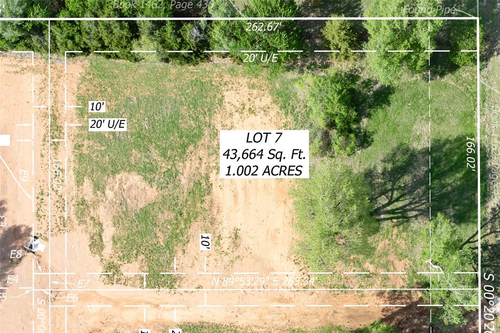 E Lily Lane Property Photo 1