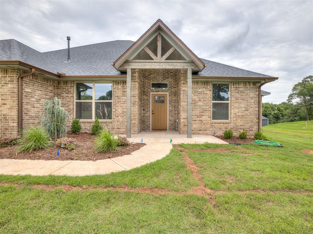 10924 Sandstone Ridge Way Property Photo 3