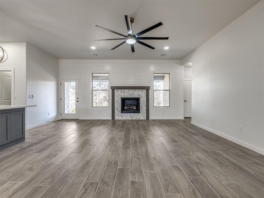 10924 Sandstone Ridge Way Property Photo 5