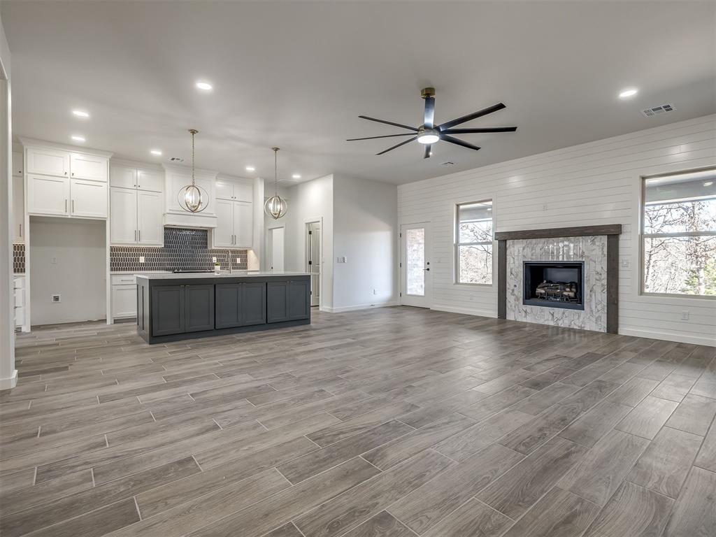 10924 Sandstone Ridge Way Property Photo 6