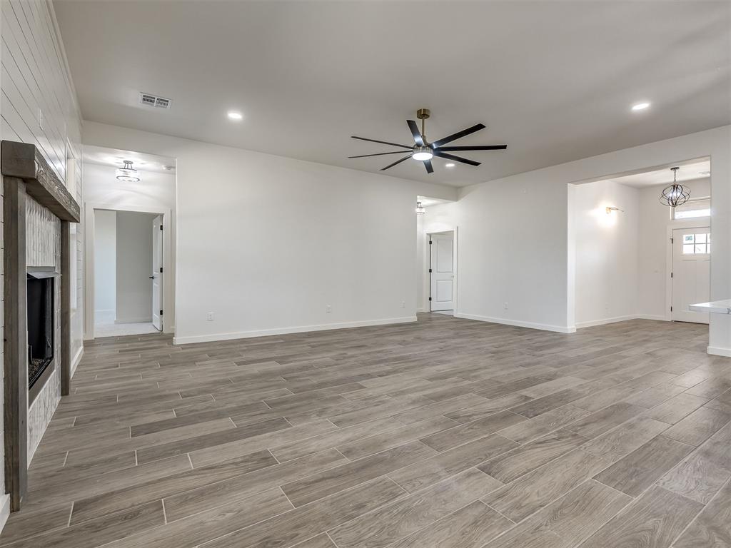 10924 Sandstone Ridge Way Property Photo 9