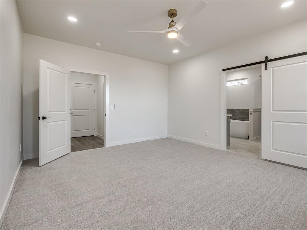 10924 Sandstone Ridge Way Property Photo 21