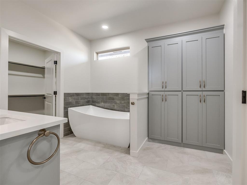 10924 Sandstone Ridge Way Property Photo 23