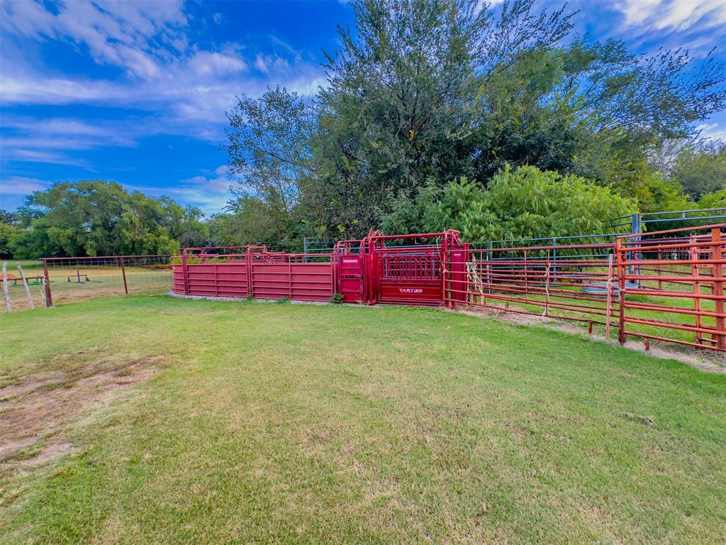 12951 N County Road 3250 Property Photo 18