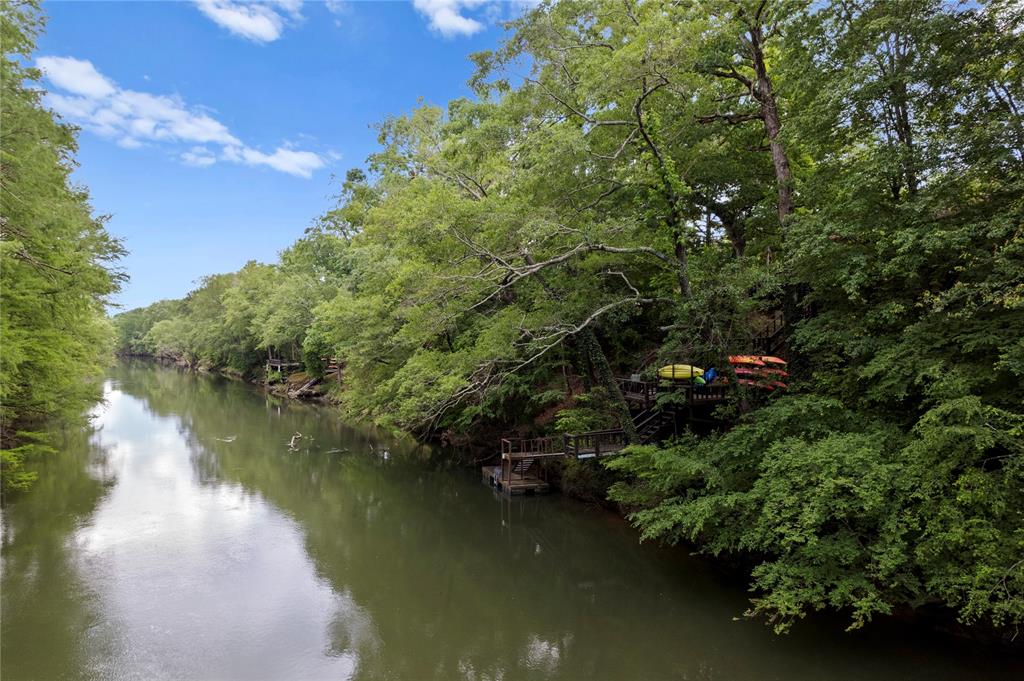 868 Red Fox Road Property Photo 1