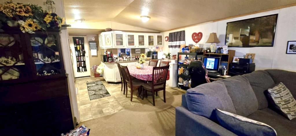 14102 Perry Drive Property Photo 10