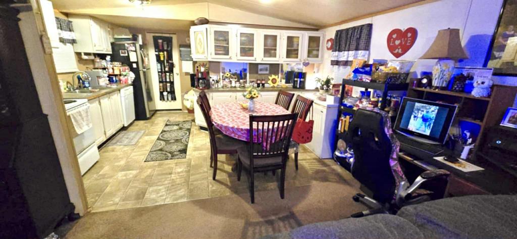 14102 Perry Drive Property Photo 11