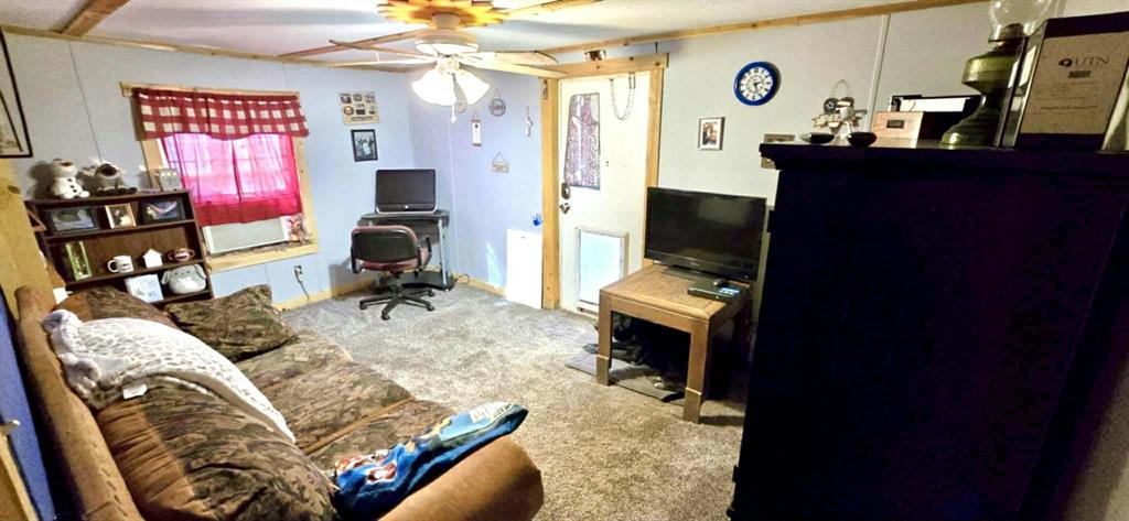 14102 Perry Drive Property Photo 11