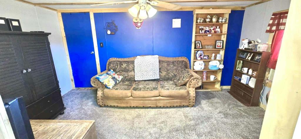 14102 Perry Drive Property Photo 12