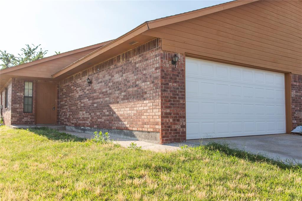 400 S Greengate Drive Property Photo 1