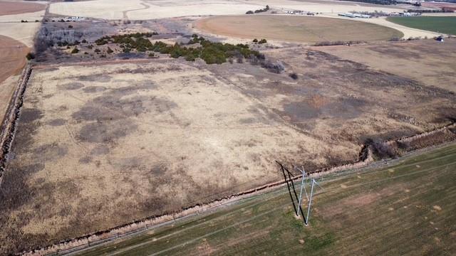 29093 2530 Fields Property Photo 5