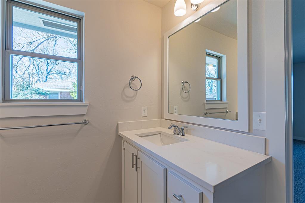 1521 Cruce Street Property Photo 24