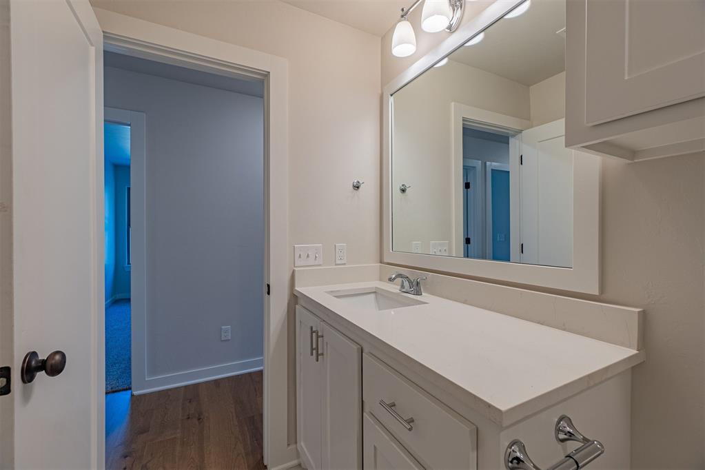 1521 Cruce Street Property Photo 31