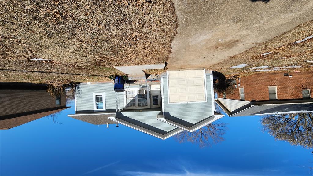 924 Cherokee Place Property Photo 1