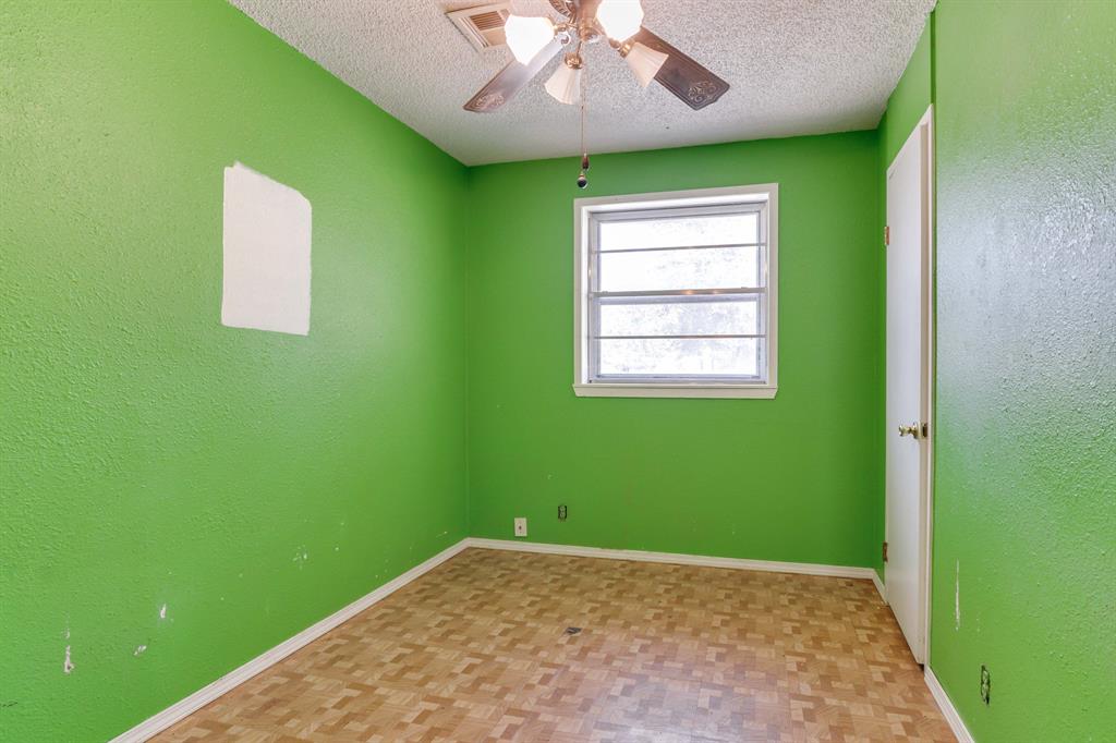 29855 Mounds Road Property Photo 10