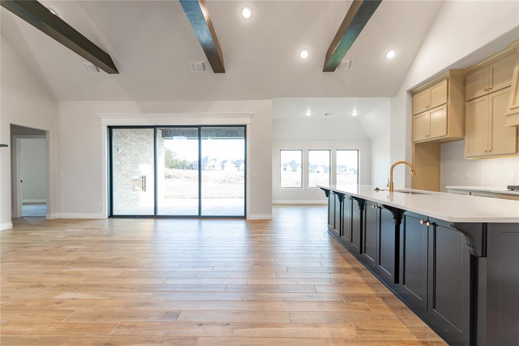 9008 Grey Joy Road Property Photo 3