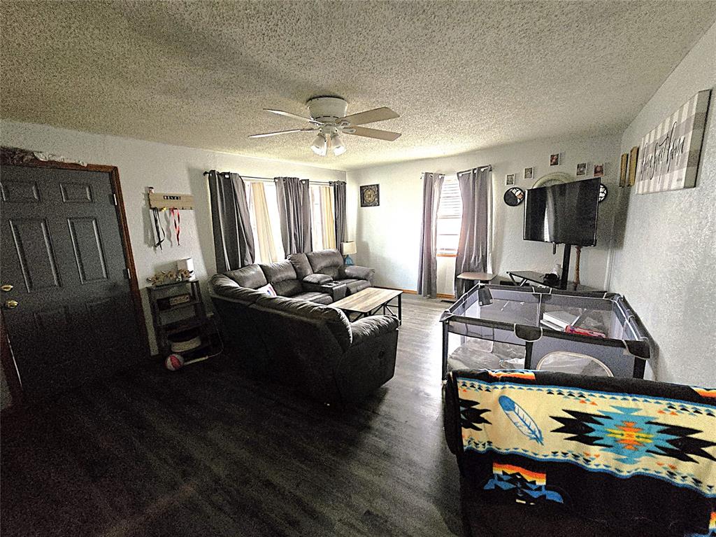 403 N Harmon Avenue Property Photo 3