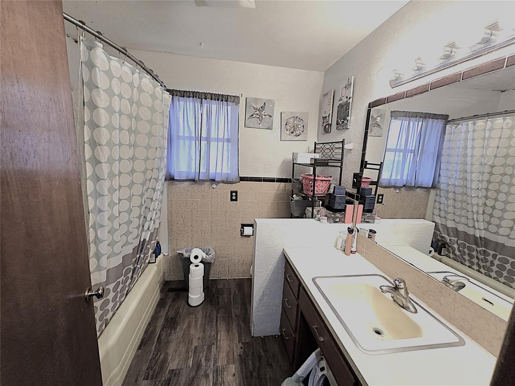 403 N Harmon Avenue Property Photo 8