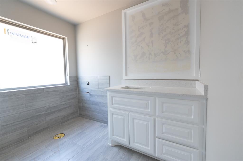 5509 Eden View Drive Property Photo 12