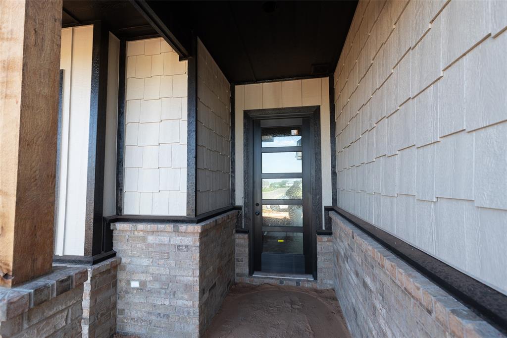 5517 Eden View Drive Property Photo 9